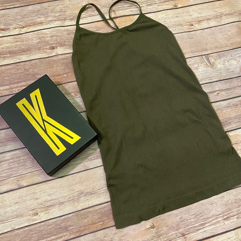 Arm Green Tank Top - Picture 2 of 5